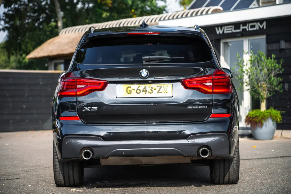 Drive20i High Executive Edition I Pano I carplay I Leder I Shadowline I