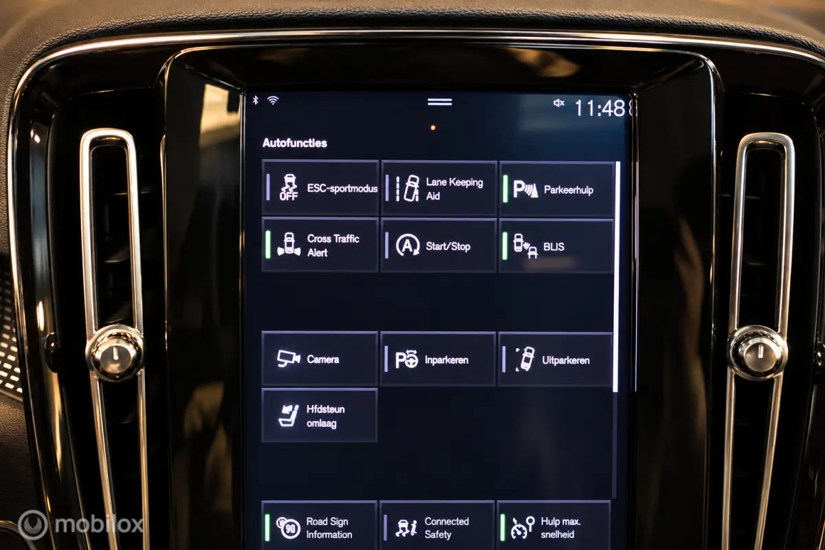 2.0 T5 AWD R-Design Intro Edition | Pano | H&K |