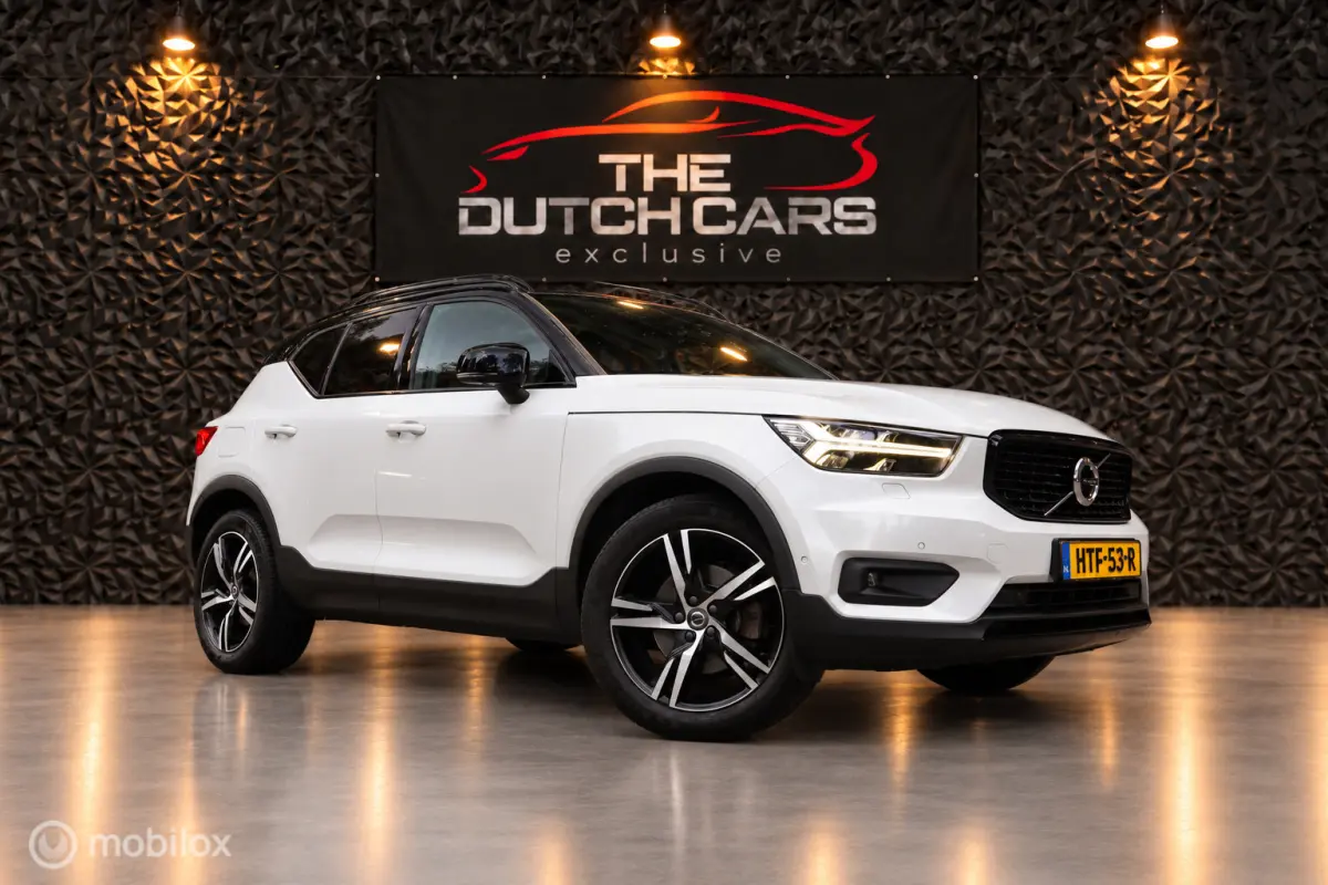 2.0 T5 AWD R-Design Intro Edition | Pano | H&K |