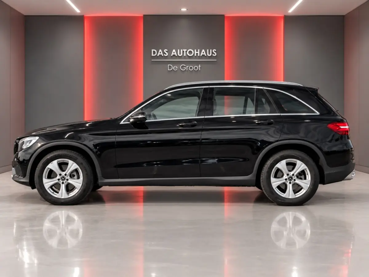 250D 4Matic 204pk | Camera | ACC | Leer | Climate | Navi