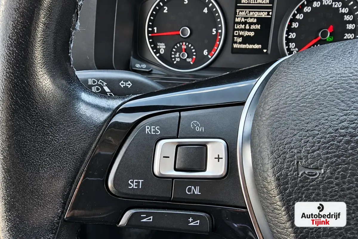 2.0 TDI 150PK DSG Dubbele cabine L1H1 Highline | LED | Trekhaak | Cruise | LMV | Camera | PDC |