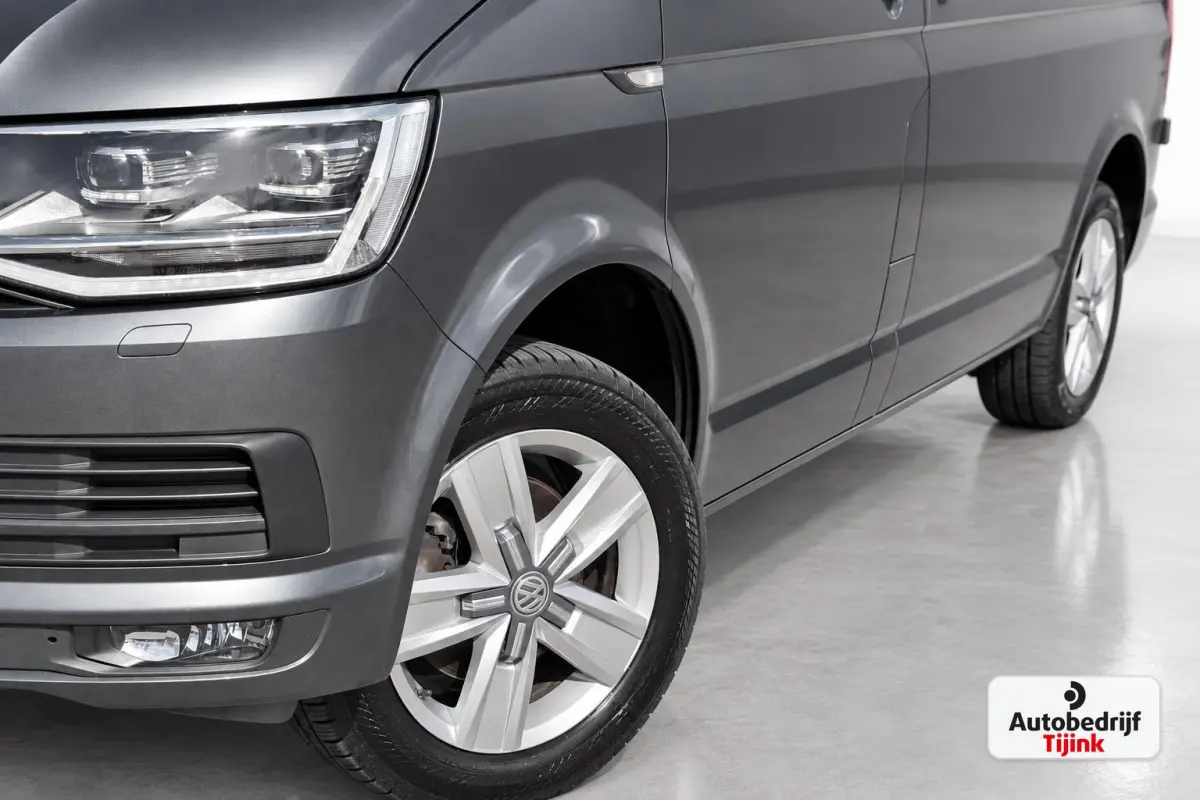 2.0 TDI 150PK DSG Dubbele cabine L1H1 Highline | LED | Trekhaak | Cruise | LMV | Camera | PDC |