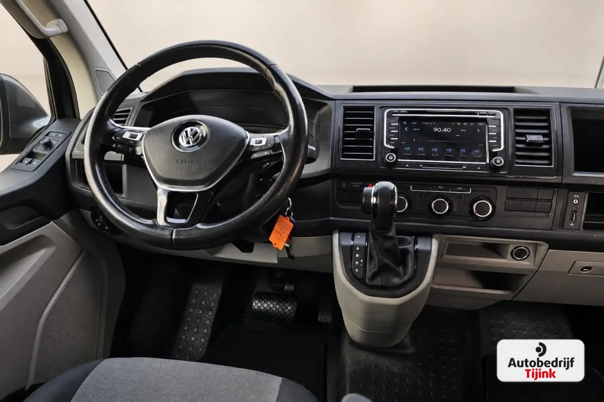 2.0 TDI 150PK DSG Dubbele cabine L1H1 Highline | LED | Trekhaak | Cruise | LMV | Camera | PDC |
