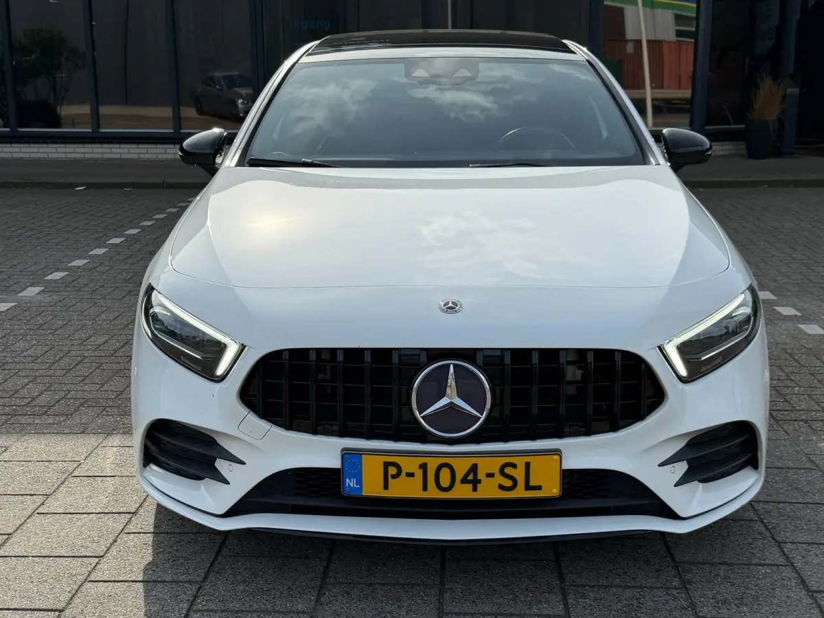 A200 Premium AMG PAKKET l SFEERVERL. l PANO l TREKHAAK