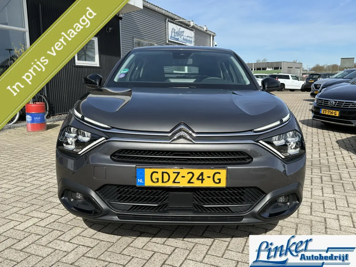 1.2 Hybrid 136 Plus - NL-AUTO TREKH CAMERA CARPLAY AUTOMAAT