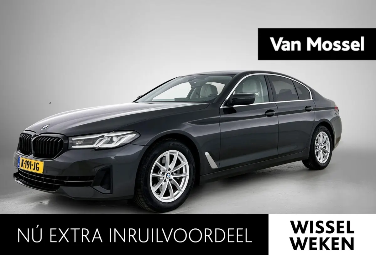 520i High Executive Edition | APPLE CARPLAY - ANDROID AUTO | LEDER | MEMORY | STOELVERWARMING | STOELKOELING | ELEKTRISCHE STUURKOLOM | SFEERVERLICHTING | CRUISE CONTROL | CLIMATE CONTROL |