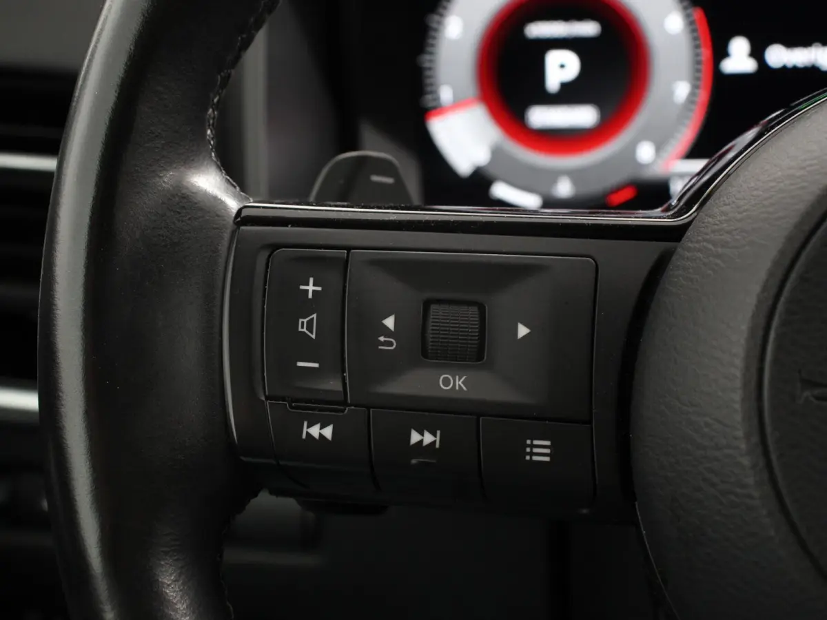 1.3 MHEV Automaat N-Connecta Navigatie Apple Carplay/Android Auto Dab Led Camera 360 Adaptive Cruise control Stoelverwarming Climate Control Lichtmetalen velgen