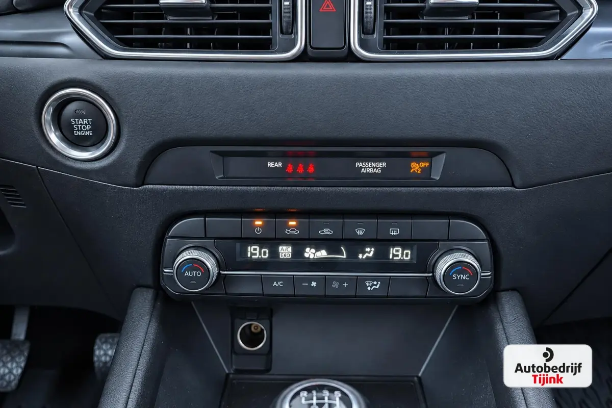 2.0 SkyActiv-G 165 Business Comfort | LED | Navi | Cruise | Lane Assist | Camera | Leder |