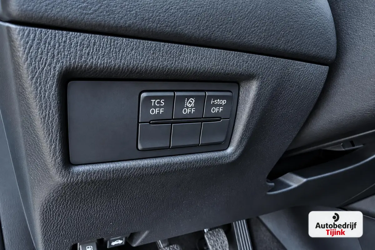 2.0 SkyActiv-G 165 Business Comfort | LED | Navi | Cruise | Lane Assist | Camera | Leder |