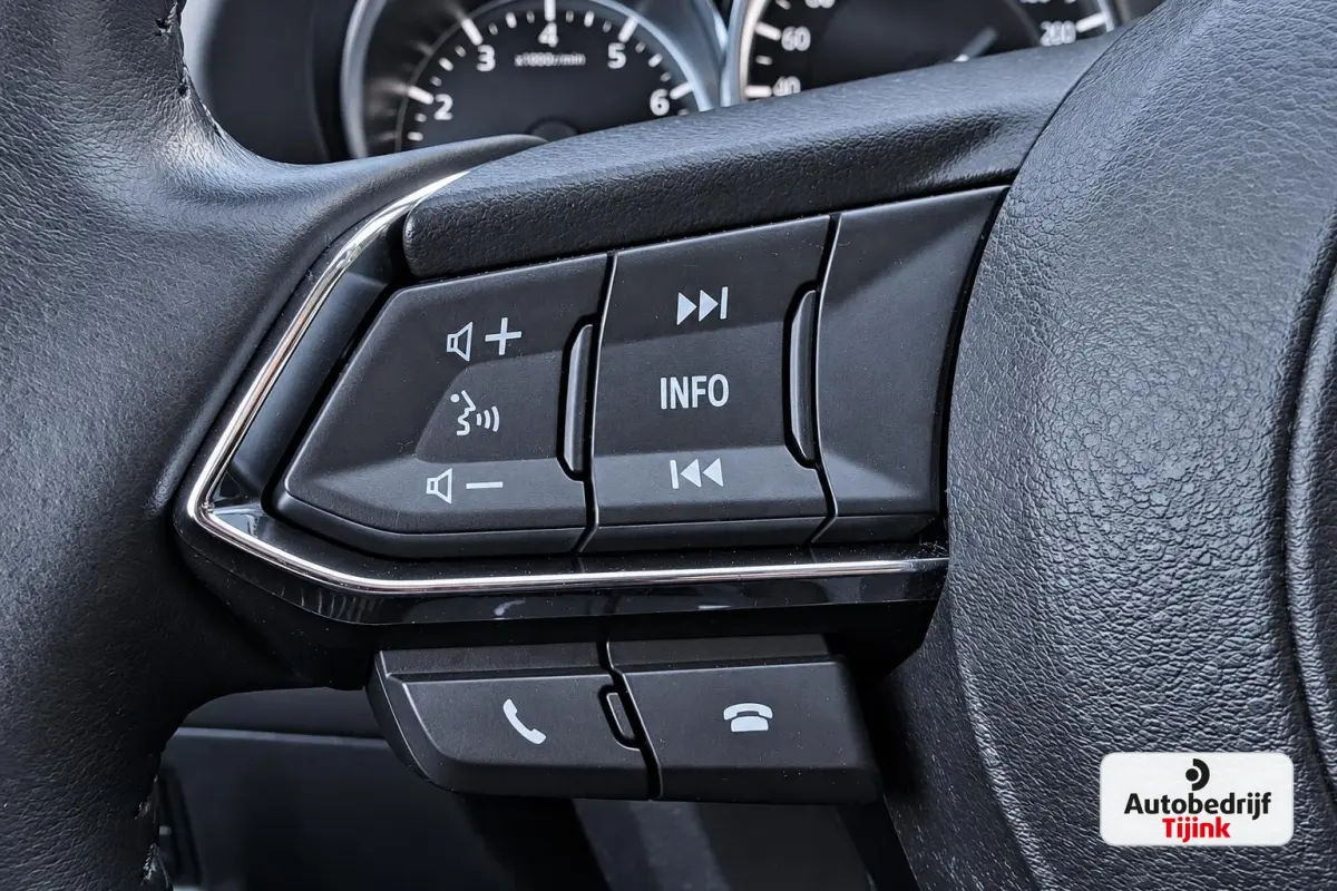 2.0 SkyActiv-G 165 Business Comfort | LED | Navi | Cruise | Lane Assist | Camera | Leder |