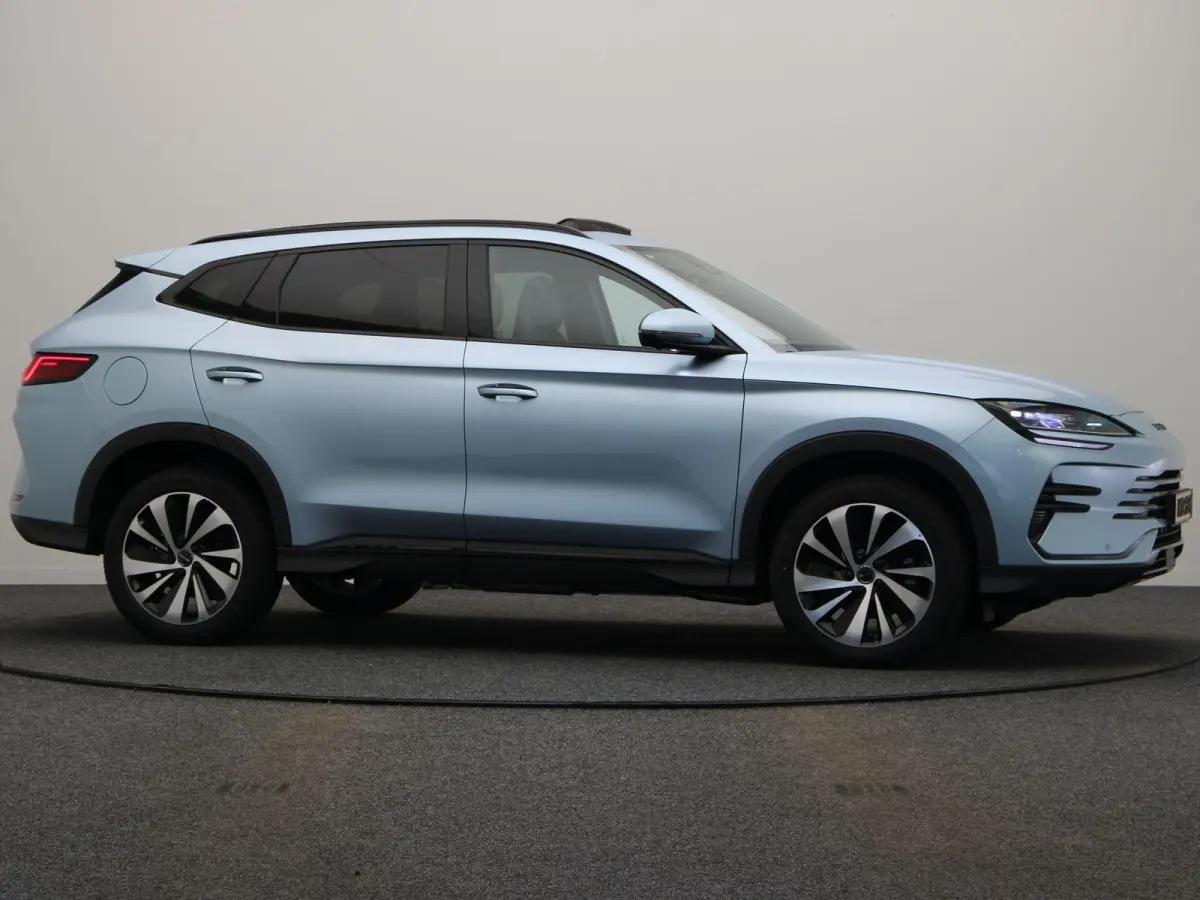 1.5 DM-i FWD Comfort | 26.6 KWh Accu | 125km WLPT | Panoramadak | Head-Up Display |