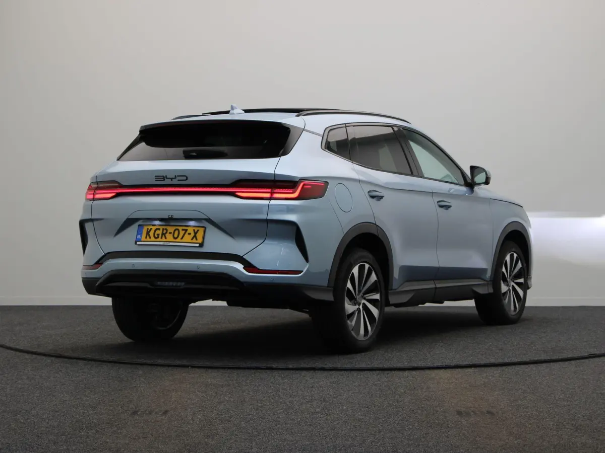 1.5 DM-i FWD Comfort | 26.6 KWh Accu | 125km WLPT | Panoramadak | Head-Up Display |