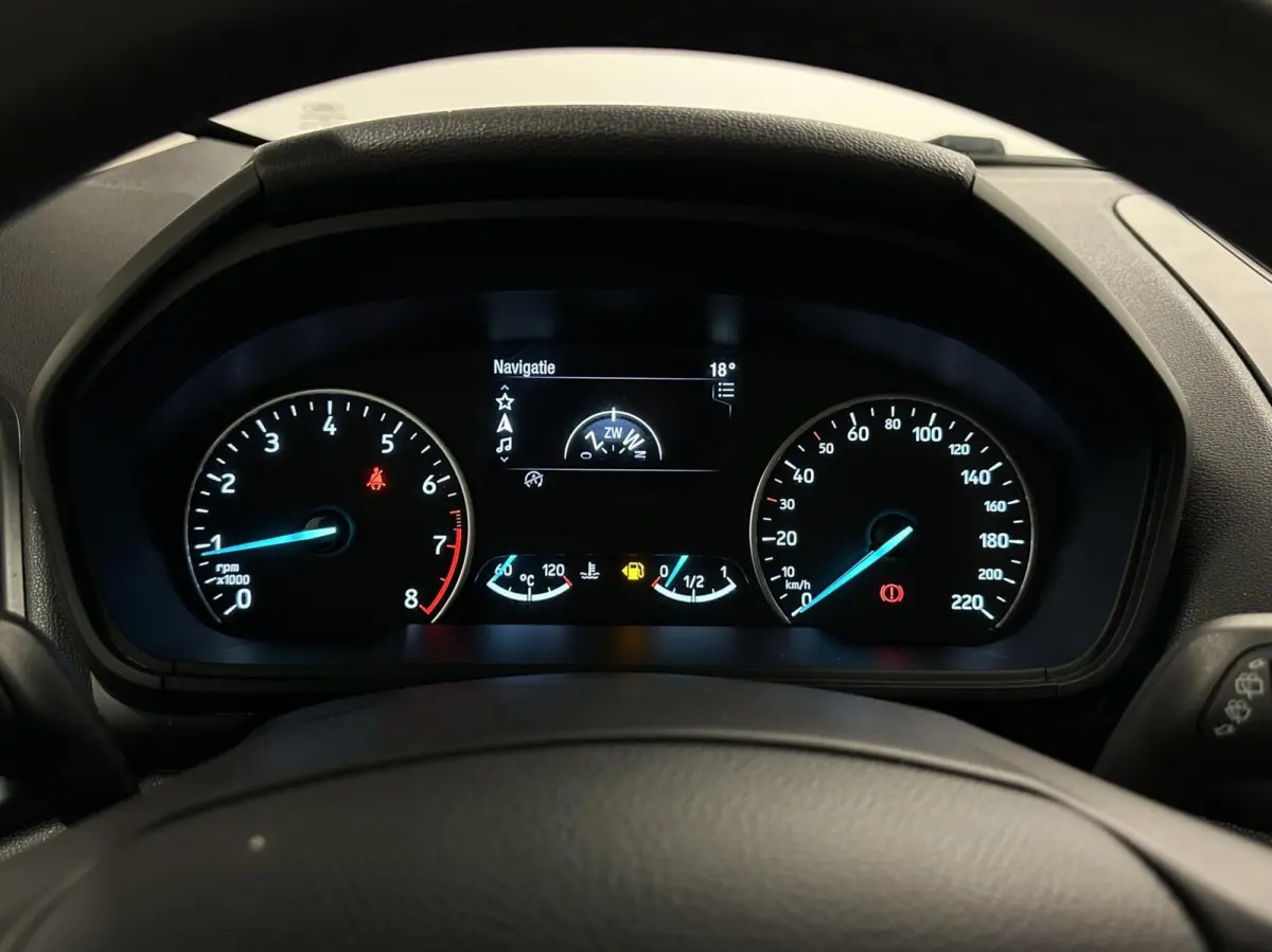 1.0 EcoBoost Trend Ultimate CRUISE-NAVI