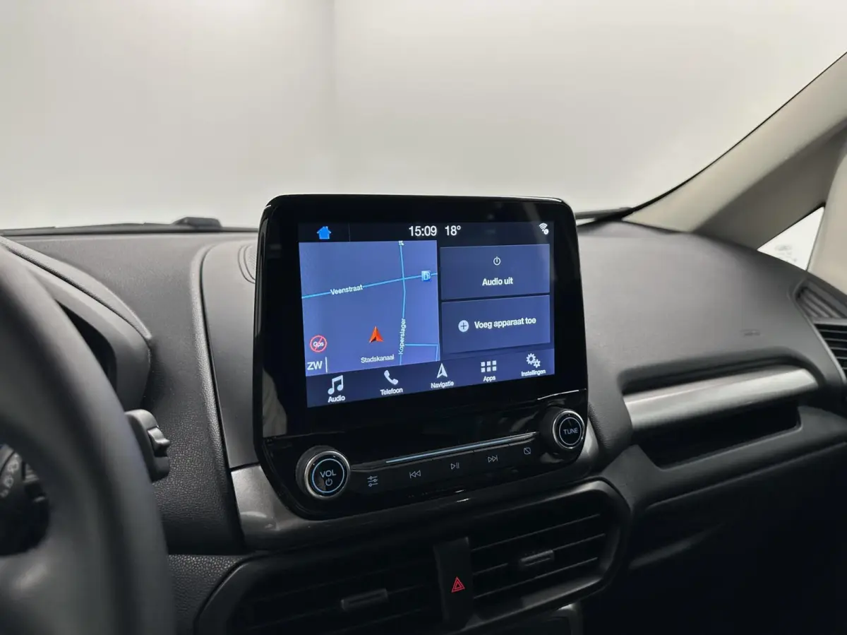 1.0 EcoBoost Trend Ultimate CRUISE-NAVI