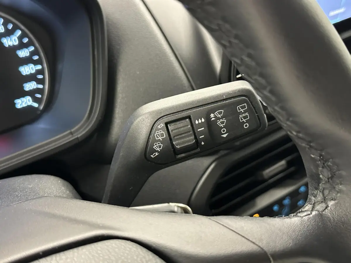 1.0 EcoBoost Trend Ultimate CRUISE-NAVI