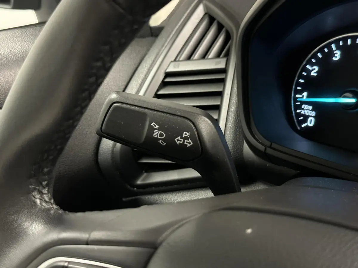 1.0 EcoBoost Trend Ultimate CRUISE-NAVI
