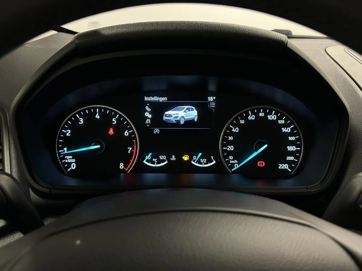 1.0 EcoBoost Trend Ultimate CRUISE-NAVI