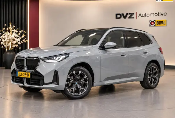 20 xDrive M-Sport | Driving Assistant Pro | Pano | Trekhaak | BTW