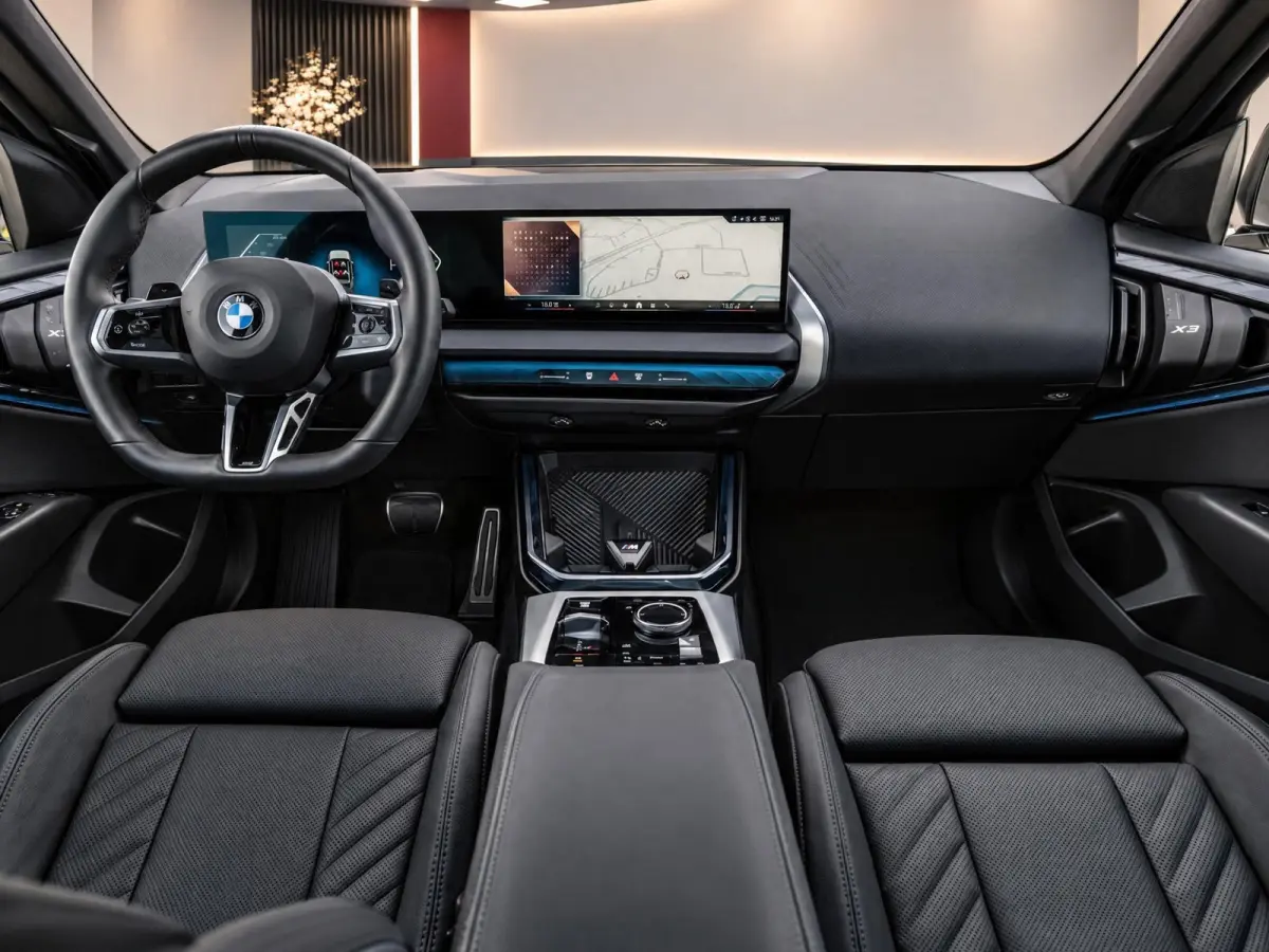 20 xDrive M-Sport | Driving Assistant Pro | Pano | Trekhaak | BTW