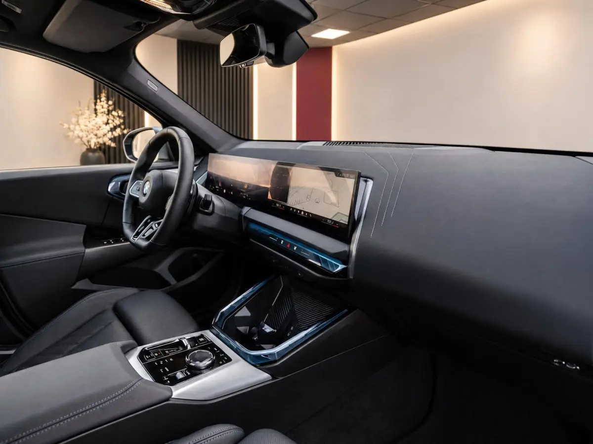 20 xDrive M-Sport | Driving Assistant Pro | Pano | Trekhaak | BTW