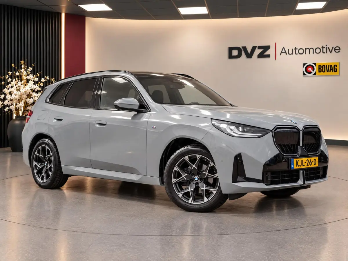 20 xDrive M-Sport | Driving Assistant Pro | Pano | Trekhaak | BTW