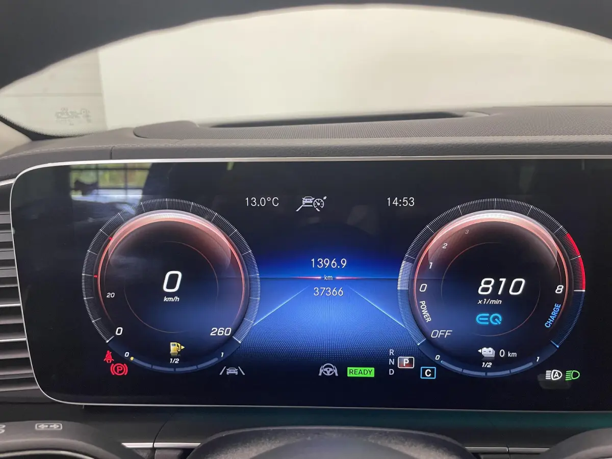 350 e 4MATIC Navigatie Apple Carplay/Android Auto 360 Camera Parkeersensoren Head-up-display Cruise Control Stoelverwarming voor en achter Stuurverwarming Sfeerverlichting Virtual Cockpit Cl