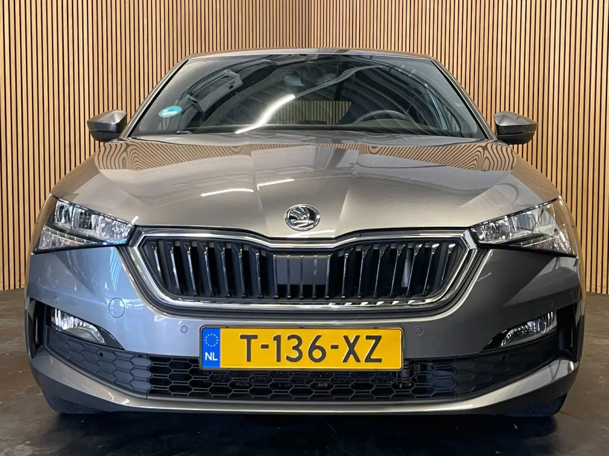 1.0 TSI Sport Business|KUIPSTOELEN|ANDROID AUTO/APPLE CARPLAY|CLIMATE+CRUISE CONTROL|PDC|LMV|NAP|NL-AUTO|1e EIGENAAR|