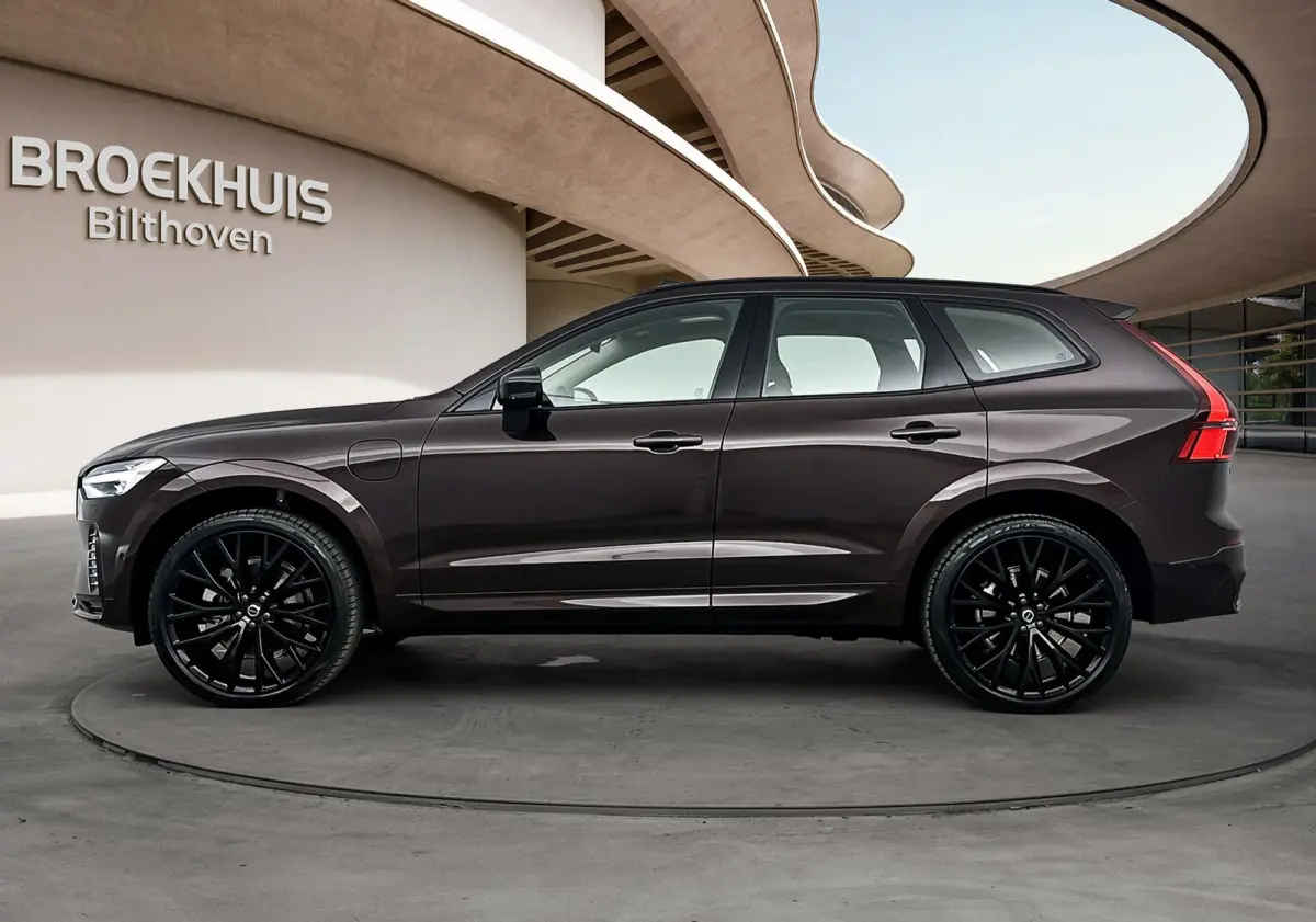 Facelift T8 Ultra Executive Edition Dark | Executive Pack | Bowers & Wilkins | Luchtvering | Nappa Leder + Stoel verwaring / Ventilatie / Massage | Gelamineerde zijruiten |
