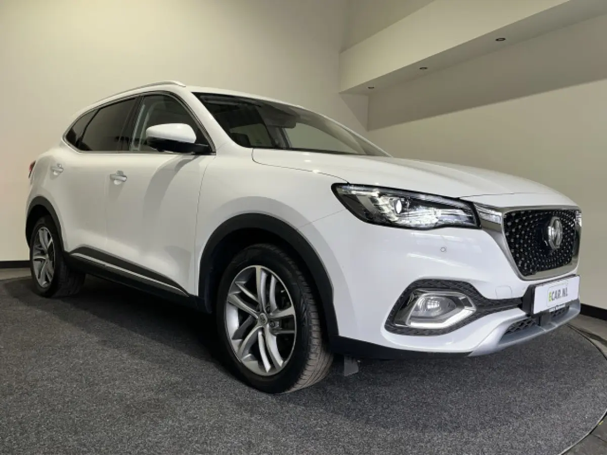 1.5 TGDI Luxury | 360 Camera | Keyless | Panoramadak | Leder | Navigatie | Plug -in Hybrid