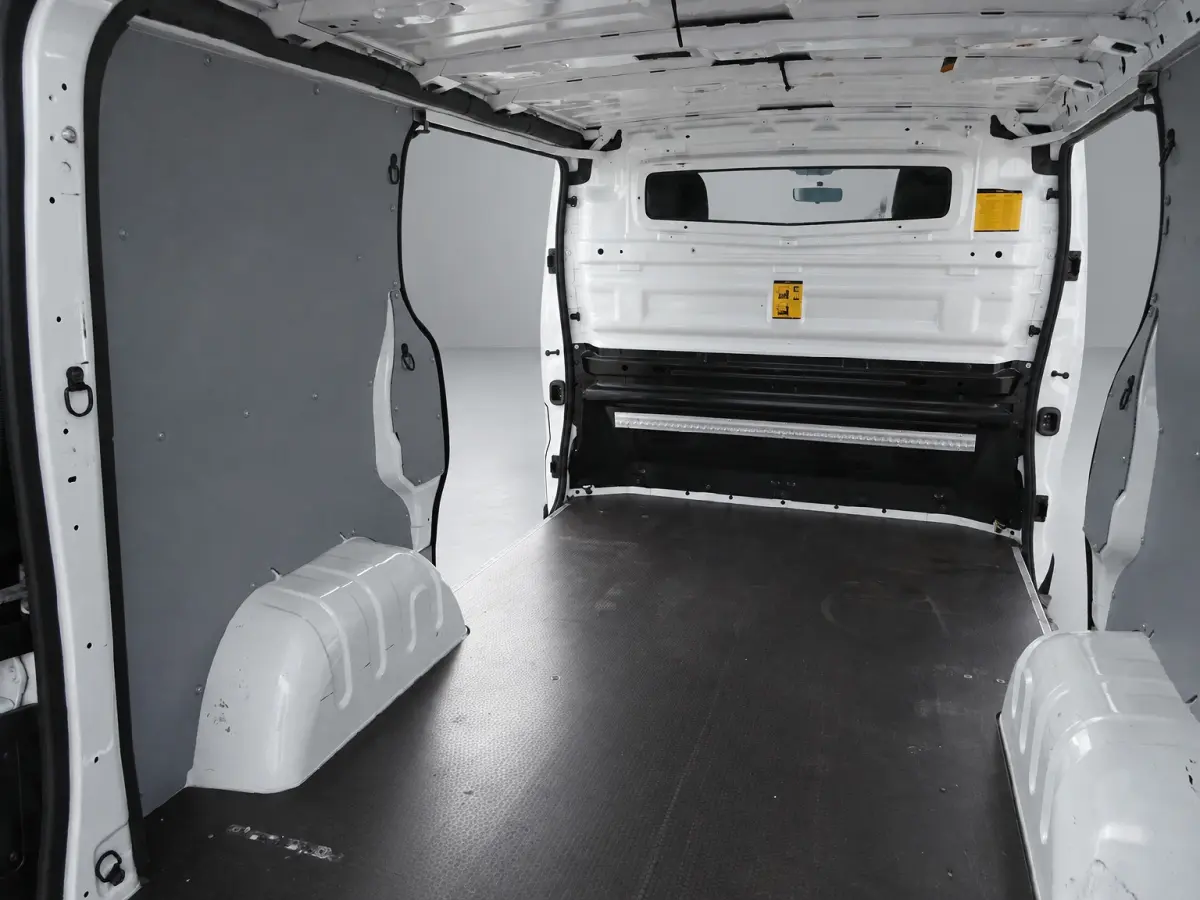 2.0 dCi 120 T29 L1H1 2 x SCHUIFDEUR AIRCO NAVIGATIE CRUISE CONTROL