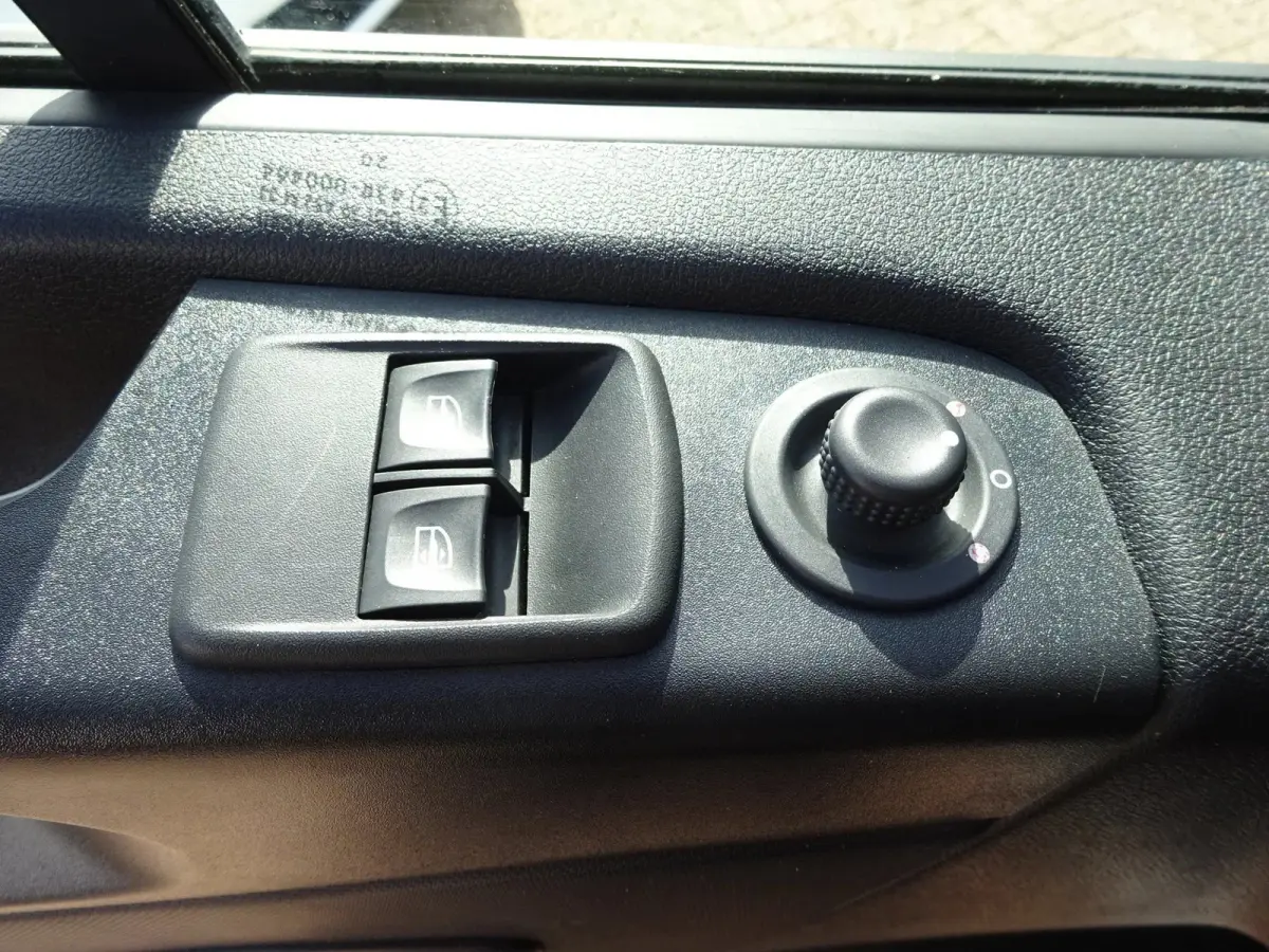 2.0 dCi 120 T29 L1H1 2 x SCHUIFDEUR AIRCO NAVIGATIE CRUISE CONTROL