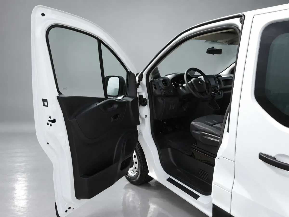 2.0 dCi 120 T29 L1H1 2 x SCHUIFDEUR AIRCO NAVIGATIE CRUISE CONTROL