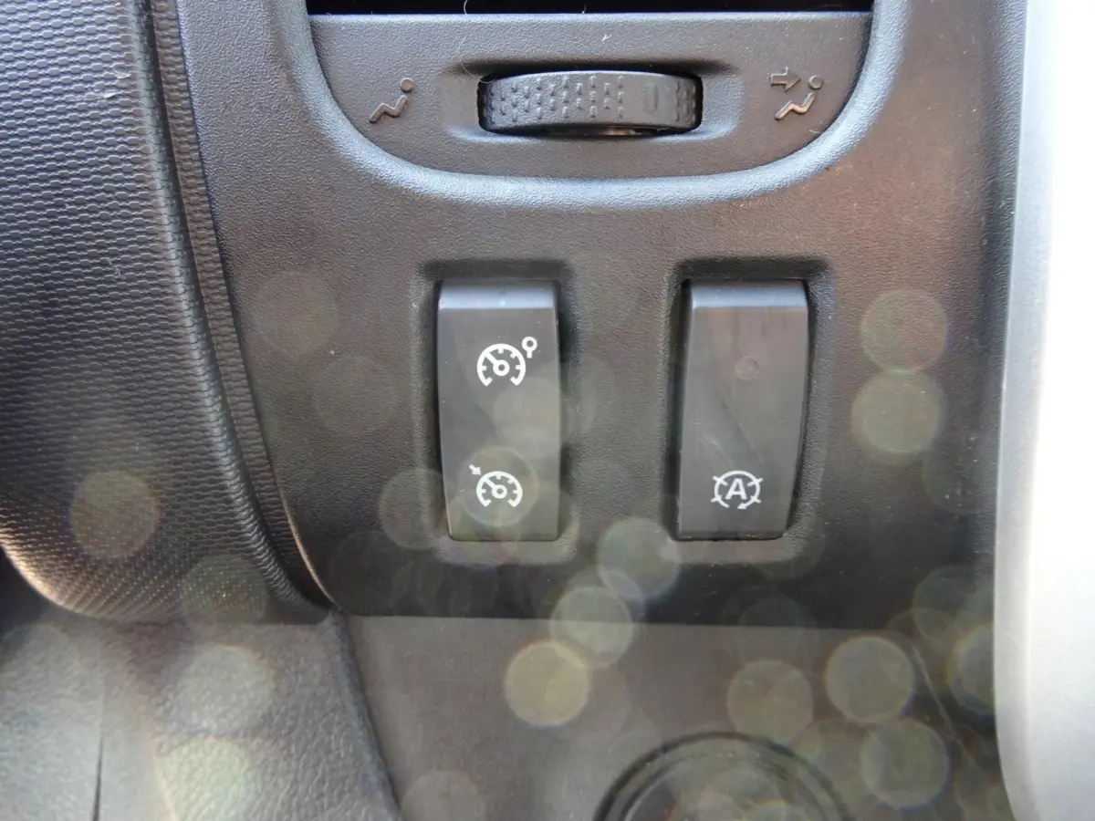 2.0 dCi 120 T29 L1H1 2 x SCHUIFDEUR AIRCO NAVIGATIE CRUISE CONTROL
