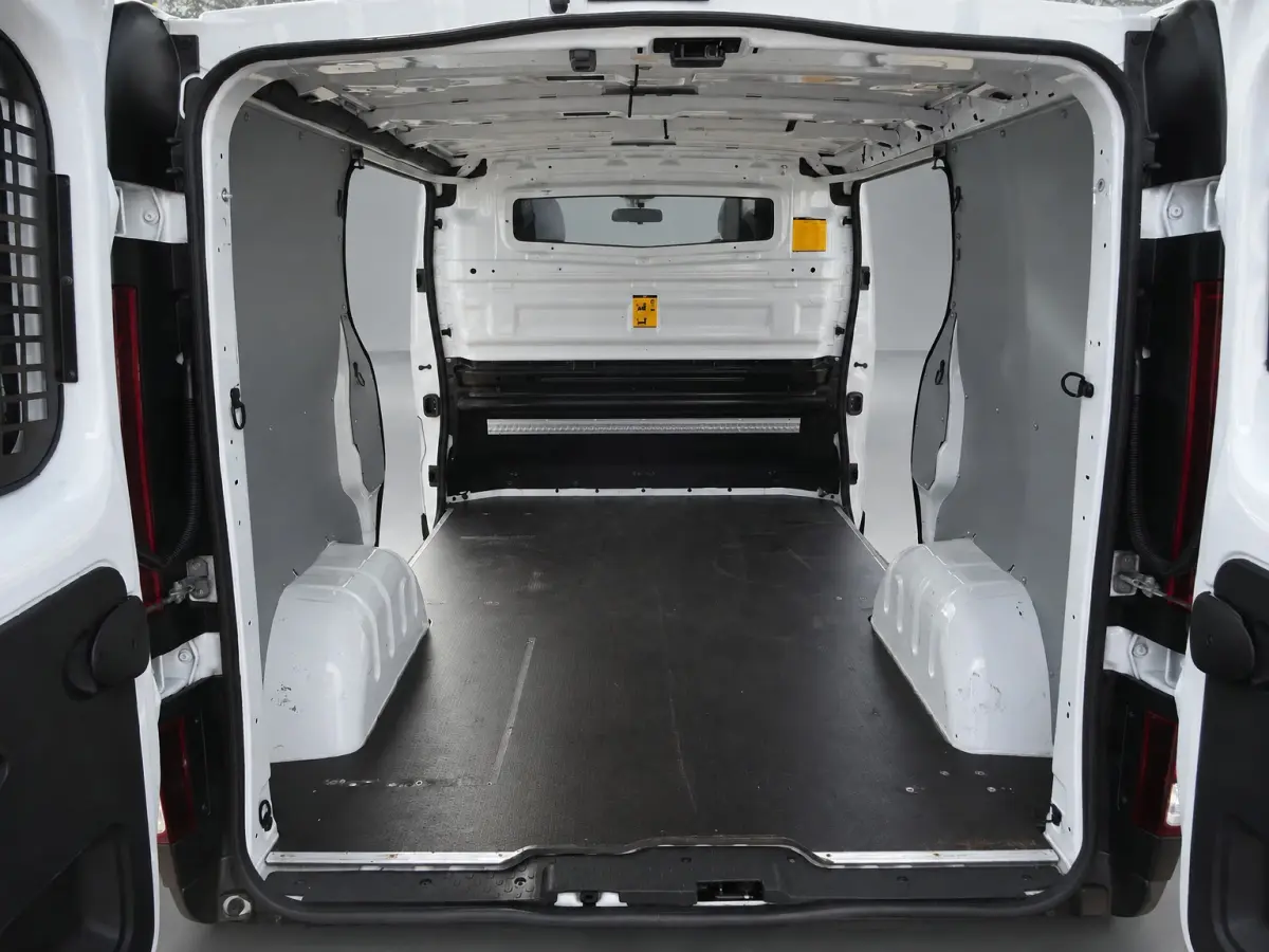 2.0 dCi 120 T29 L1H1 2 x SCHUIFDEUR AIRCO NAVIGATIE CRUISE CONTROL