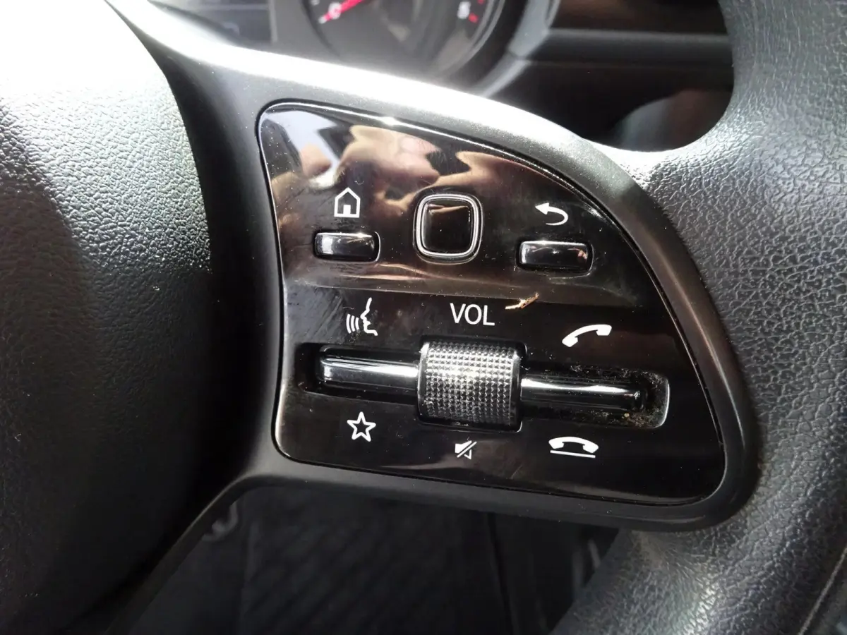 108 CDI L1 Pro MBUX AIRCO CRUISE CONTROL NAVIGATIE