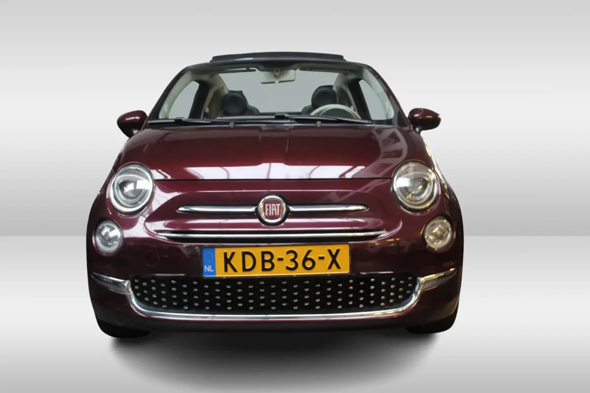 1.0 Hybrid Dolcevita CABRIO l Lederen Bekleding l Cruise Control l Airco l Apple Carplay/ Android Auto l 15 Inch