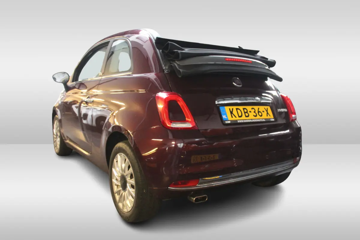 1.0 Hybrid Dolcevita CABRIO l Lederen Bekleding l Cruise Control l Airco l Apple Carplay/ Android Auto l 15 Inch