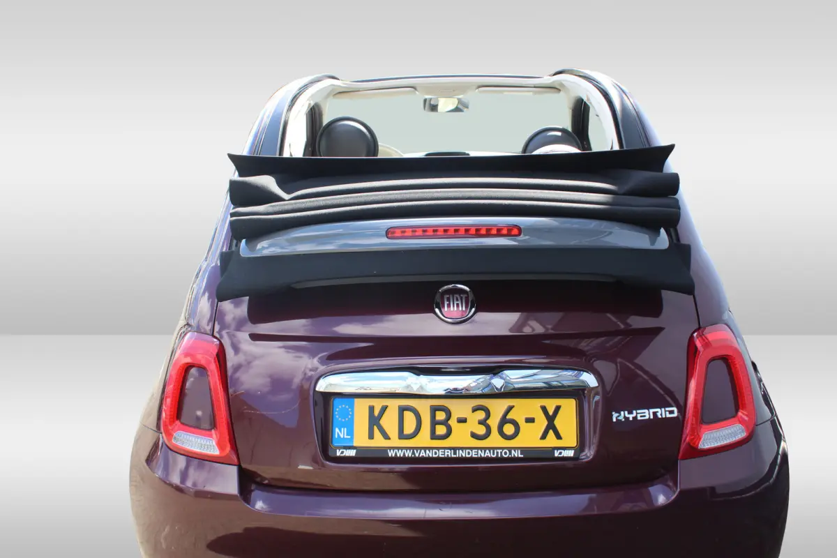 1.0 Hybrid Dolcevita CABRIO l Lederen Bekleding l Cruise Control l Airco l Apple Carplay/ Android Auto l 15 Inch