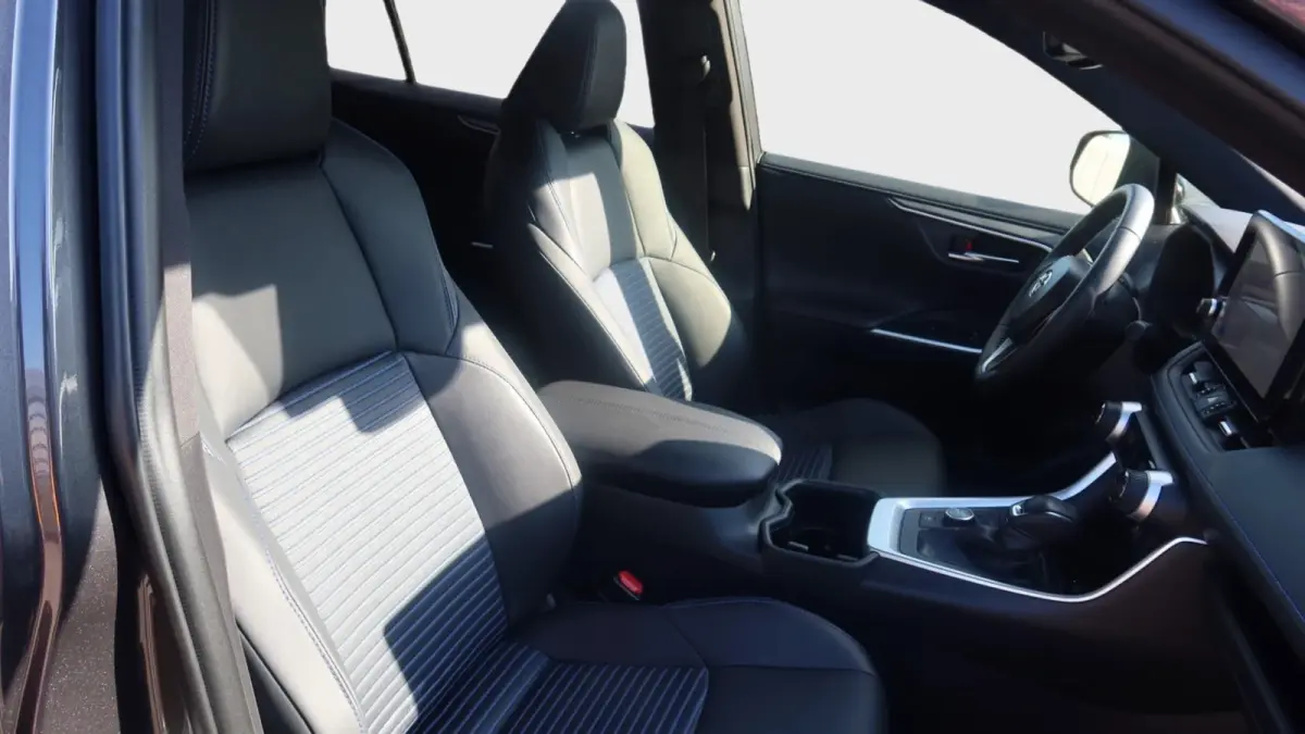 2.5 Hybrid AWD Dynamic Bi tone Elec achterklep Keyless