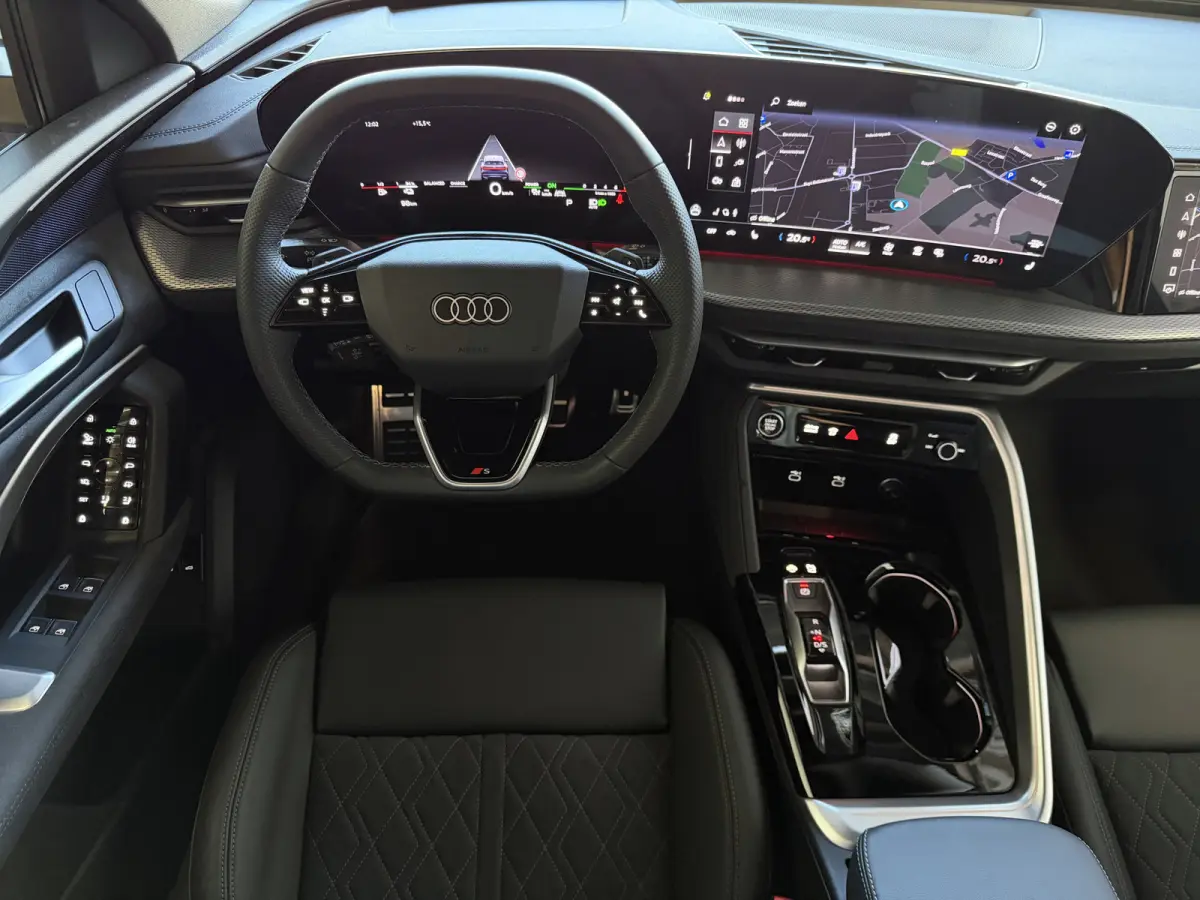 55 TFSI e quattro S edition 2 367 PK | S Line | Black Optic | Tech Plus | Panoramadak | Matrix LED | 21 inch Audi Sport | MMI Passagiersdisplay | 360° Camera | Memory NW PRIJS € 92.647.-