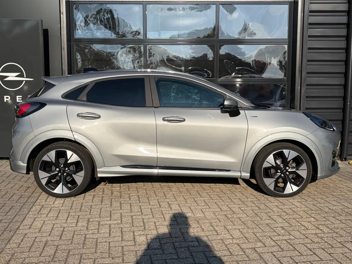 1.0 125PK ST-Line X AUTOMAAT | TREKHAAK AFNB.| B&O SOUND| MATRIX LED| HALF LEER/HALF ALCANTARA| STUUR, STOEL EN VOORRUITVERWARMING| ELEK. KOFFERKLEP| KEYLESS ENTRY & START| CAMERA + PARKEERS