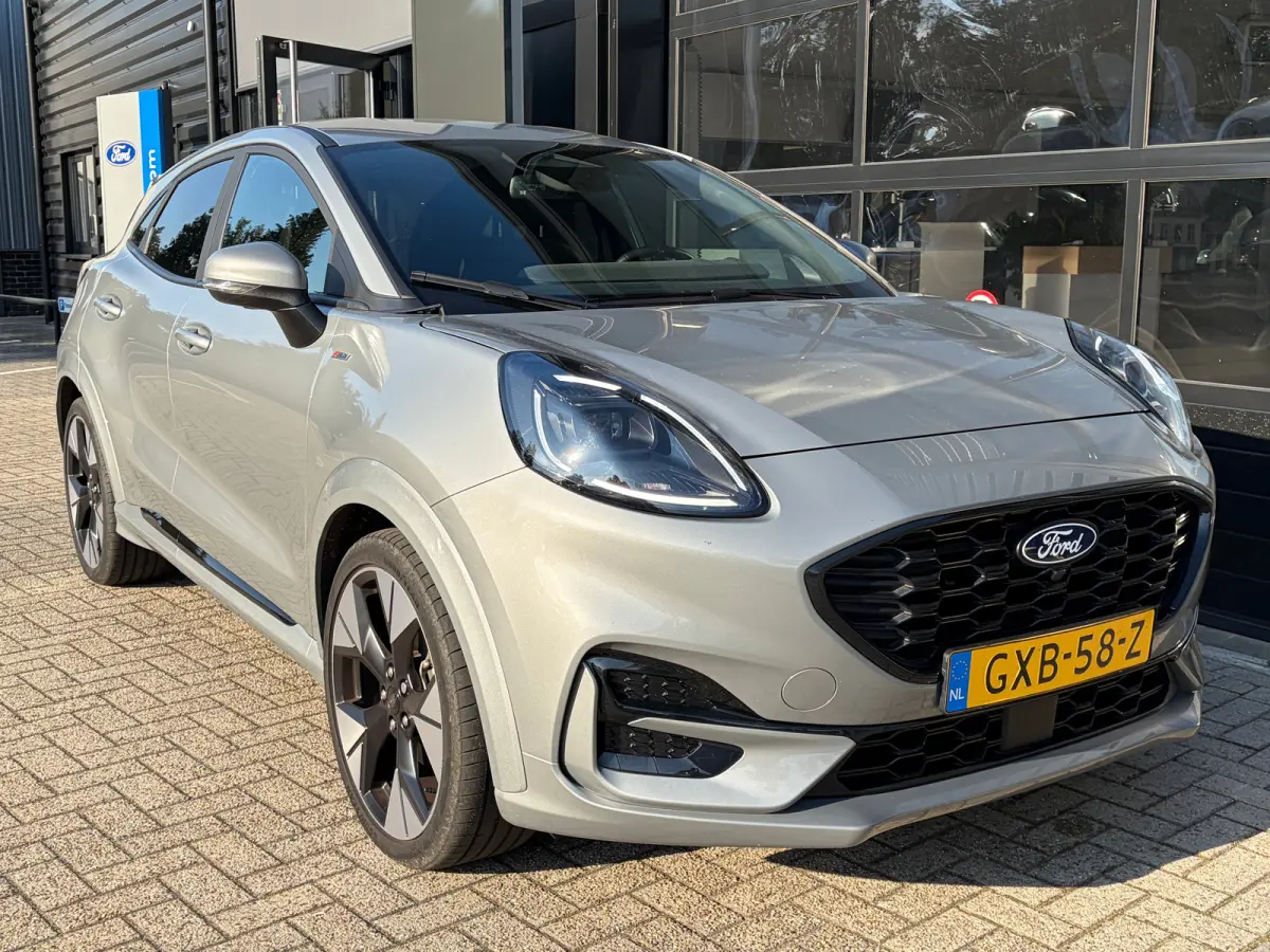 1.0 125PK ST-Line X AUTOMAAT | TREKHAAK AFNB.| B&O SOUND| MATRIX LED| HALF LEER/HALF ALCANTARA| STUUR, STOEL EN VOORRUITVERWARMING| ELEK. KOFFERKLEP| KEYLESS ENTRY & START| CAMERA + PARKEERS