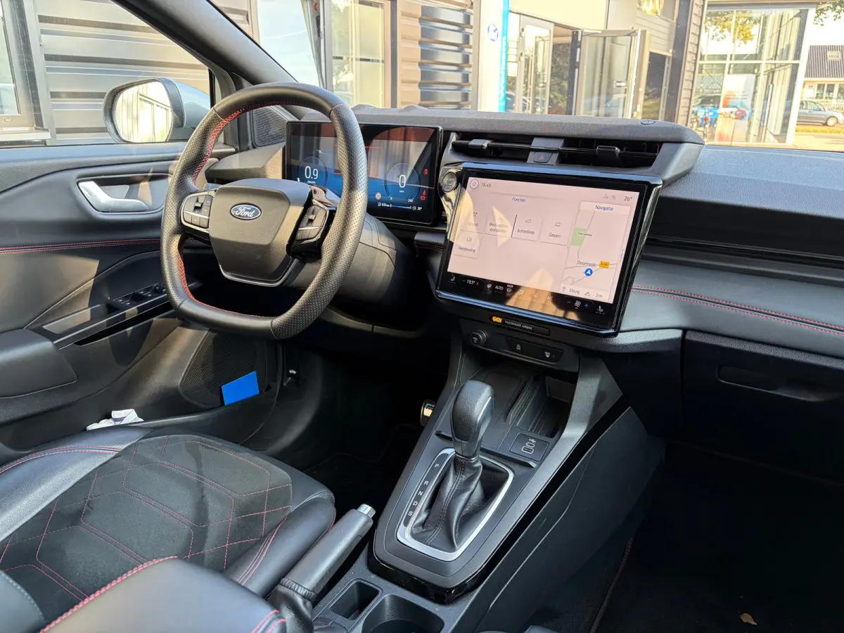 1.0 125PK ST-Line X AUTOMAAT | TREKHAAK AFNB.| B&O SOUND| MATRIX LED| HALF LEER/HALF ALCANTARA| STUUR, STOEL EN VOORRUITVERWARMING| ELEK. KOFFERKLEP| KEYLESS ENTRY & START| CAMERA + PARKEERS