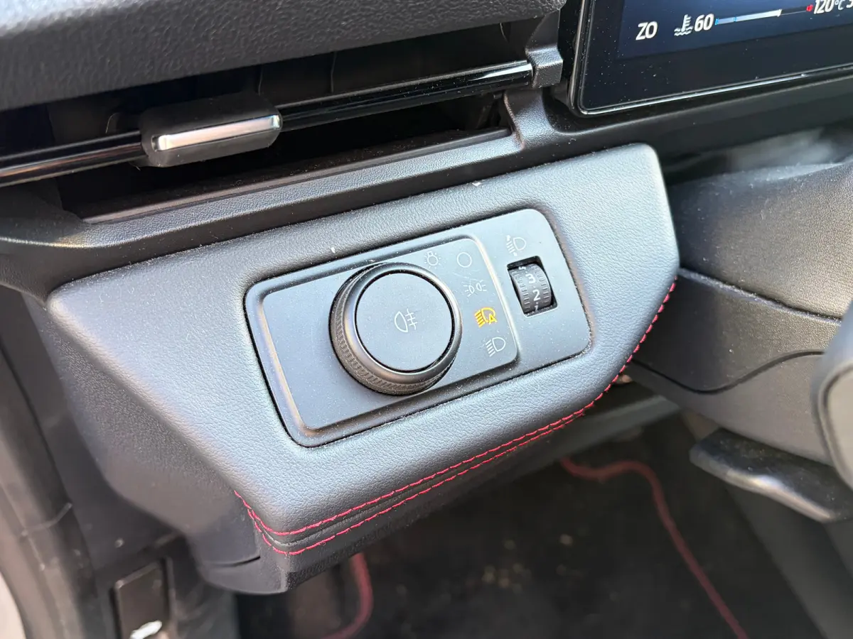 1.0 125PK ST-Line X AUTOMAAT | TREKHAAK AFNB.| B&O SOUND| MATRIX LED| HALF LEER/HALF ALCANTARA| STUUR, STOEL EN VOORRUITVERWARMING| ELEK. KOFFERKLEP| KEYLESS ENTRY & START| CAMERA + PARKEERS