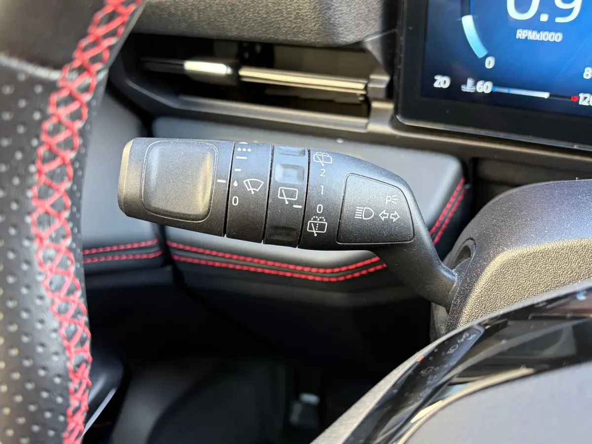 1.0 125PK ST-Line X AUTOMAAT | TREKHAAK AFNB.| B&O SOUND| MATRIX LED| HALF LEER/HALF ALCANTARA| STUUR, STOEL EN VOORRUITVERWARMING| ELEK. KOFFERKLEP| KEYLESS ENTRY & START| CAMERA + PARKEERS