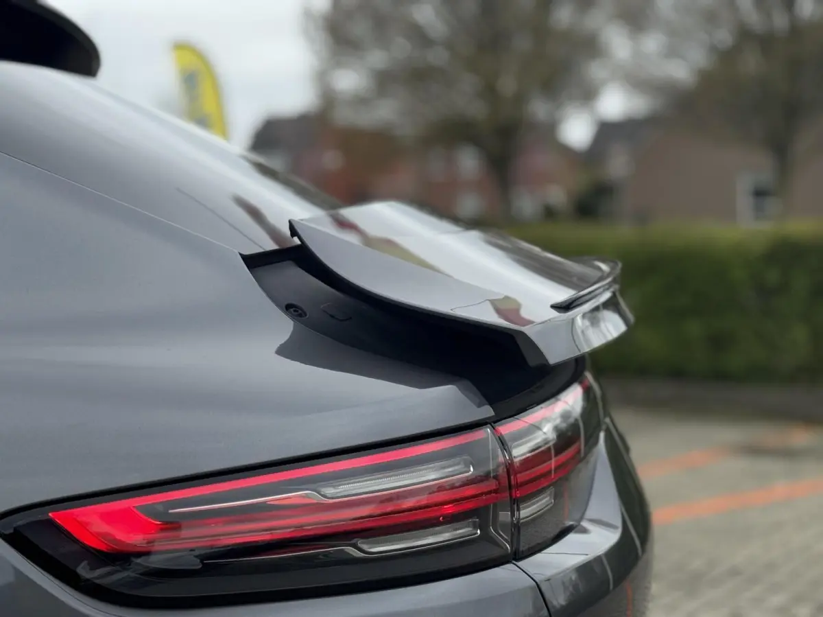 3.0 E-Hybrid|Matrix|Pano|lucht|HUD|22"