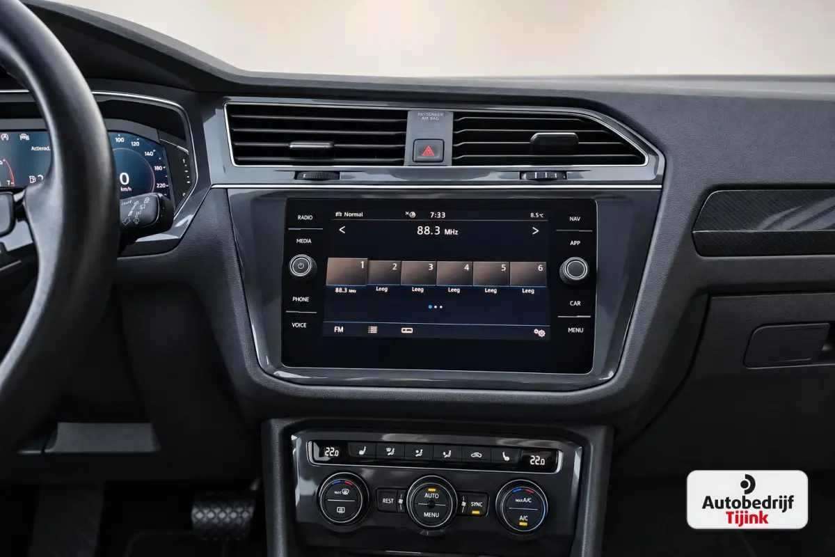 1.5 TSI Highline Business R-line 7p. | LED | Pano | Trekhaak | Leder | Stoelverwarming | Camera | ACC | App-connect | All-seasons | Vol |