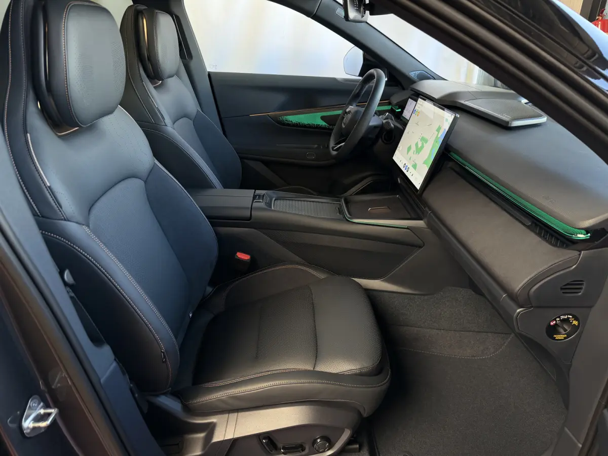 Co MORE 2026 PHEV AKTIE €12.000.- ONDER NW PRIJS 200KM ELEK. PANO MATRIX LED HARMAN KARDON 360°CAM | PHEV