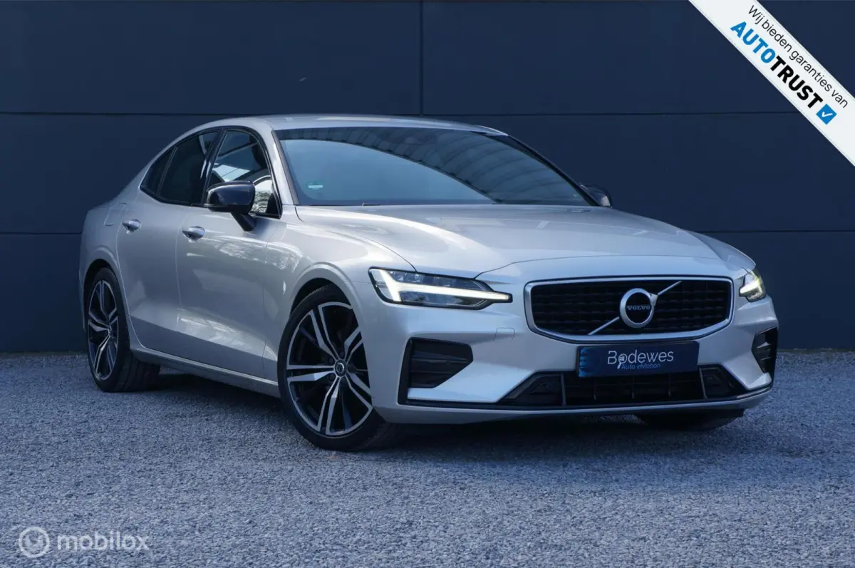 2.0 T4 R-Design Aut Navi Ad.Cruise Apple/Android !