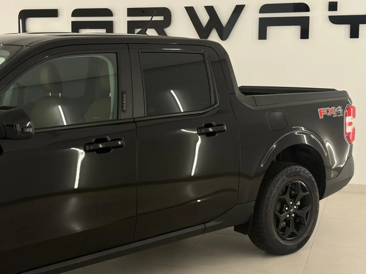 Maverick 2.0L ECOBOOST LARIAT AWD FX4